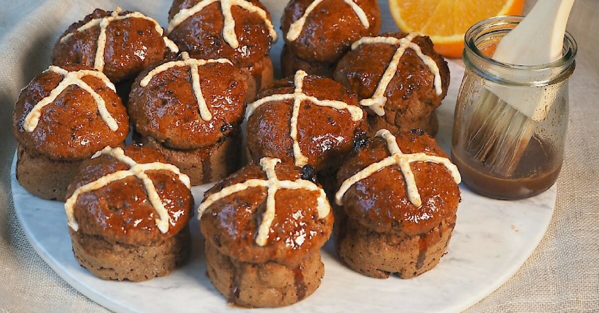 hot cross buns