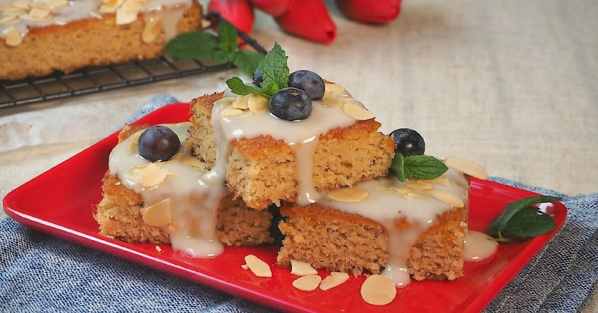 Pineapple Coconut Cake with Lemon Icing