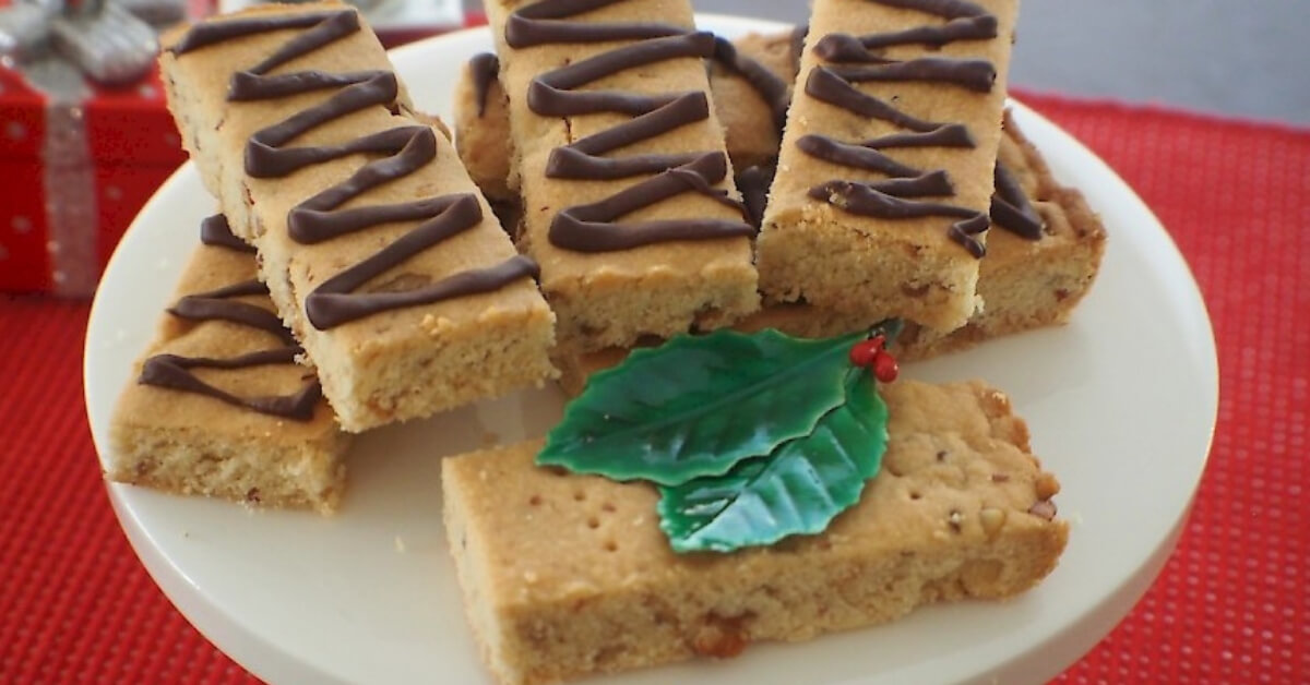 pecan shortbread fingers