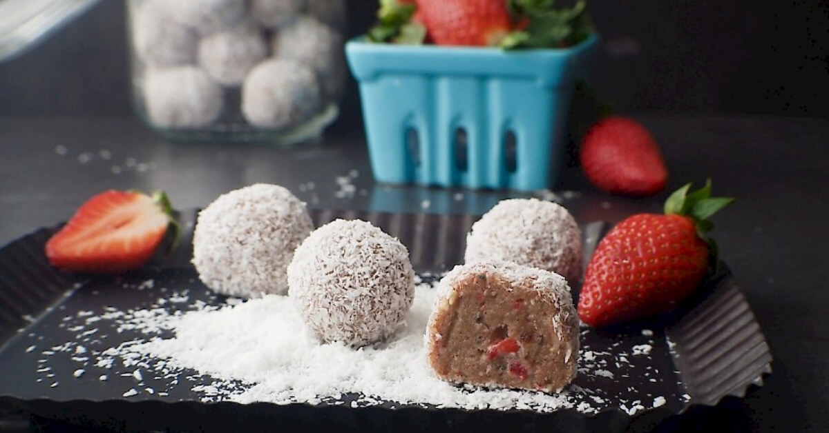 strawberry shortcake bliss balls