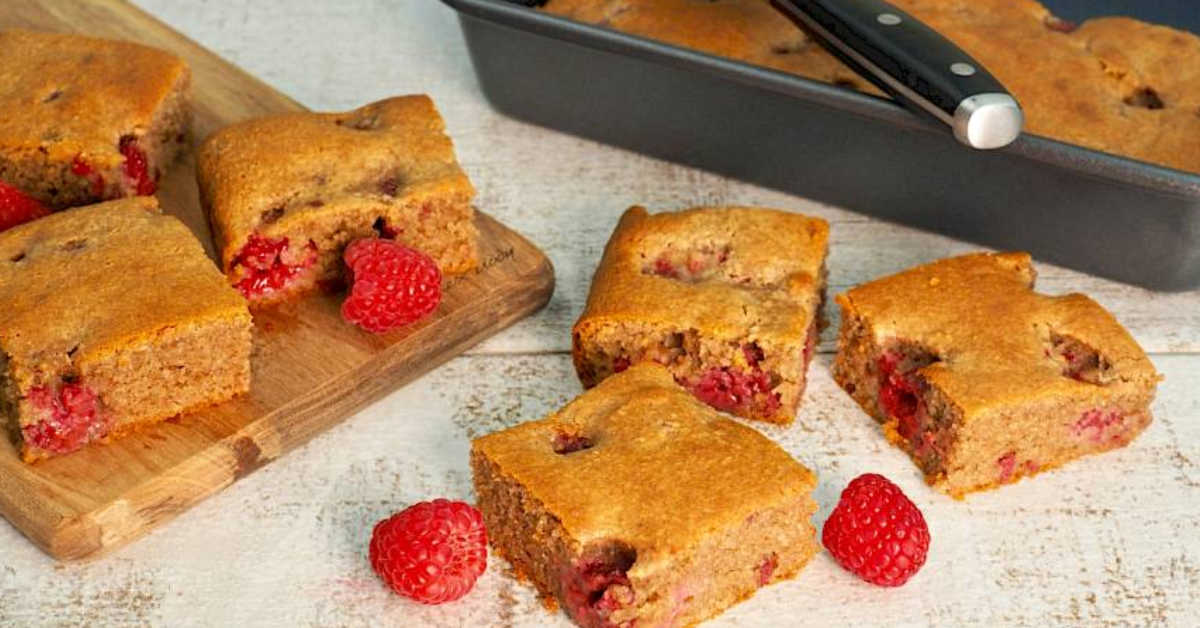 Raspberry Tea Cake