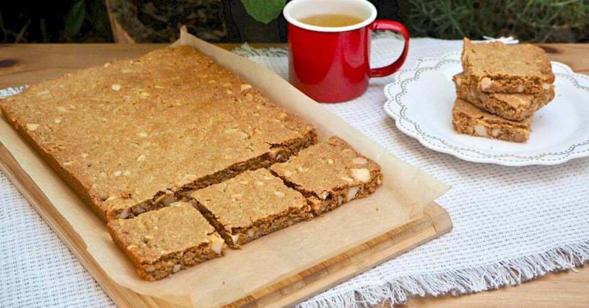 photo of susan joy's roasted macadamia slice