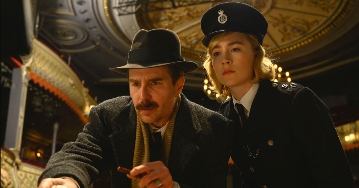 Sam Rockwell and Saoirse Ronan in See How They Run